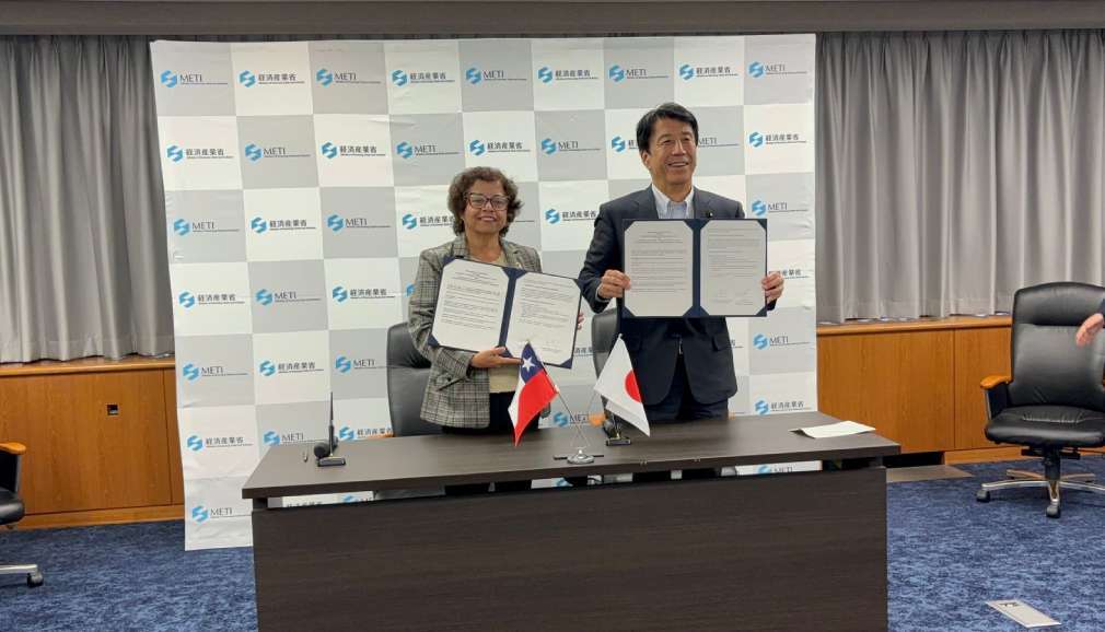 Minister Williams concludes tour of Asia by signing cooperation agreement with Japan
